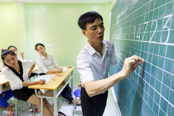 40310640_359747464566067_1992192555587993600_n