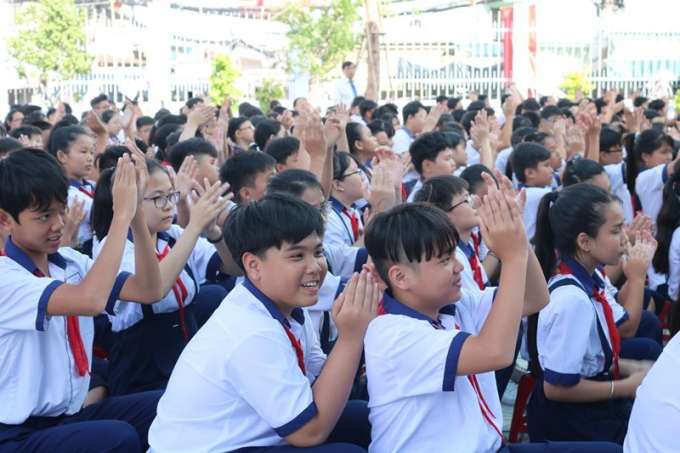 chinh-thuc-giam-hoc-phi-thcs_-1jpg_weju