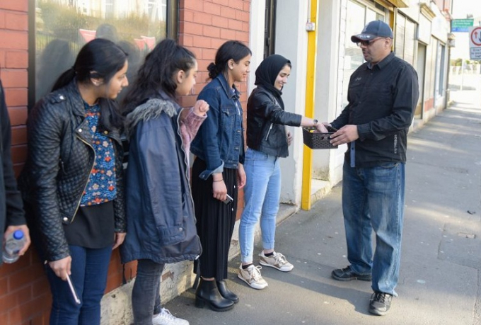 nghien-dien-thoai-1-3948-1551259798