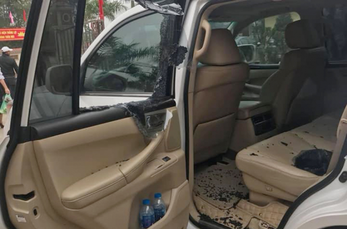 cua-kinh-7836-1552276181