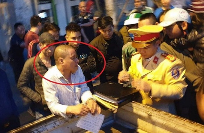 danh-tinh-0902305-1320211