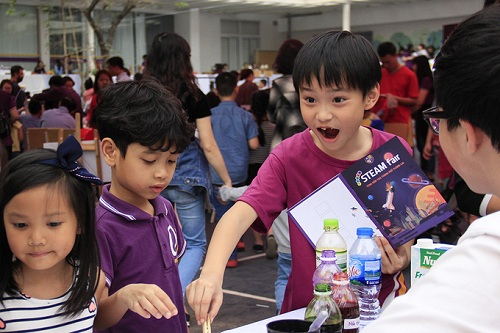 hoc-sinh-Ha-Noi-1-4606-1555381459