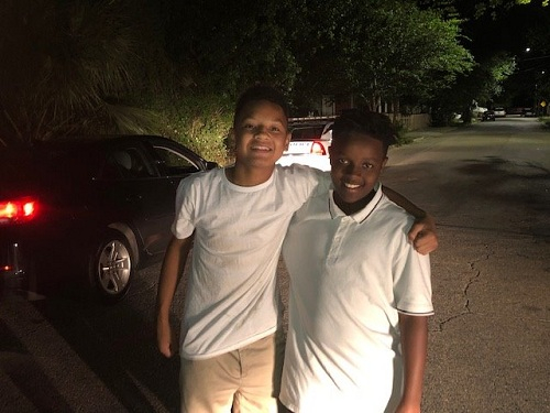 nam-sinh-4740-1555640501