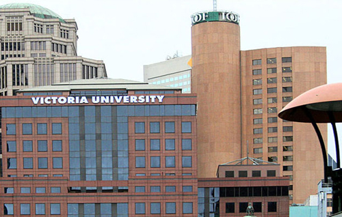 dai-hoc-uc-6491-1560161136