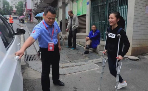 taxi-4160-1560475766