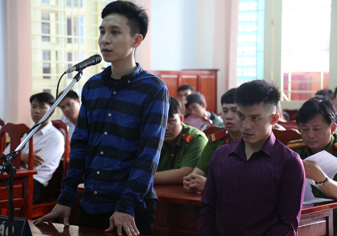 cuop-dau-giay-2-2586-1561606989