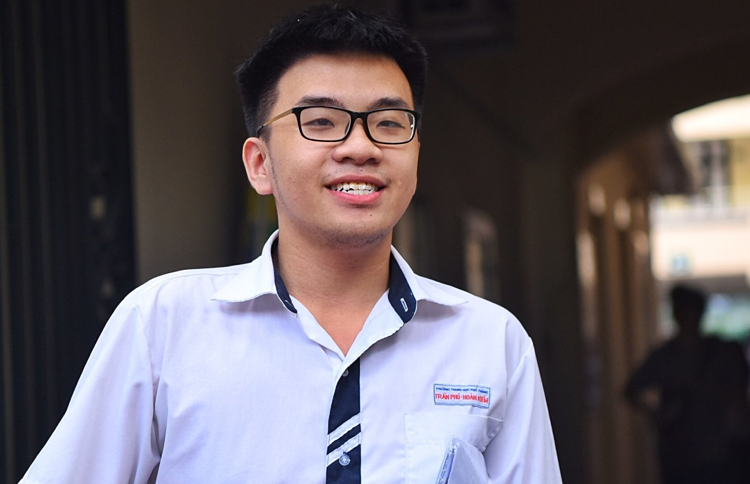 thi-sinh-38-1562726840-3973-1562726911