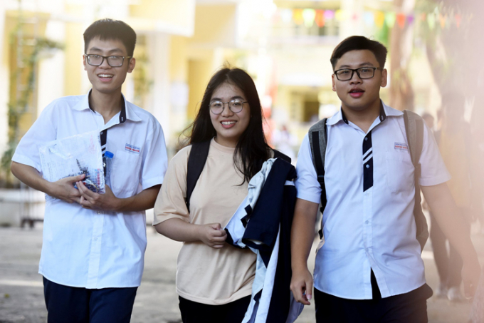 thi-sinh1-4286-1563623304 (2)