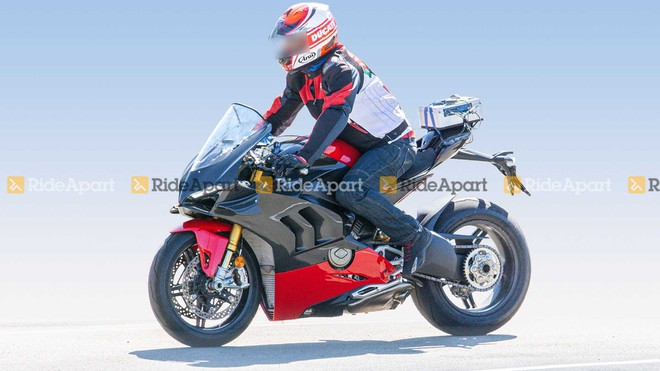 ducatipanigalev4superleggera