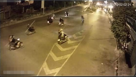 ha-noi-truy-tim-nhom-thanh-nien-cam-dao-dieu-hanh-