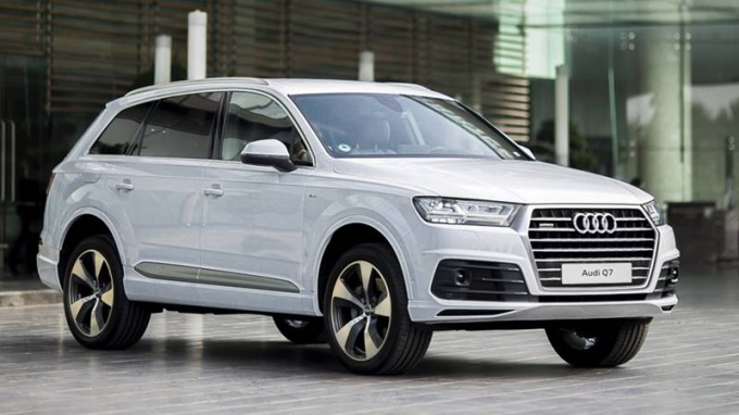 Audi-Q7-2018-gia-xe-tuvanmuaxe-3