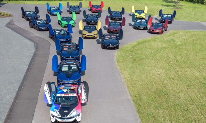 BMW-i8-3-8931-1593404015