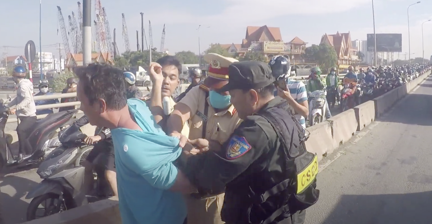 Ảnh chụp Màn hình 2020-11-20 lúc 13.59.04