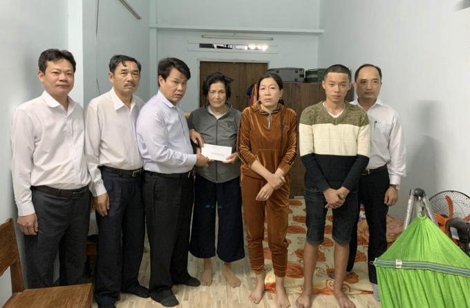 8c1a15de0b77fa29a366