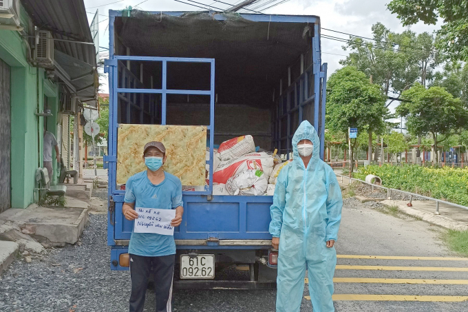 fb8173bece9a38c4618b.