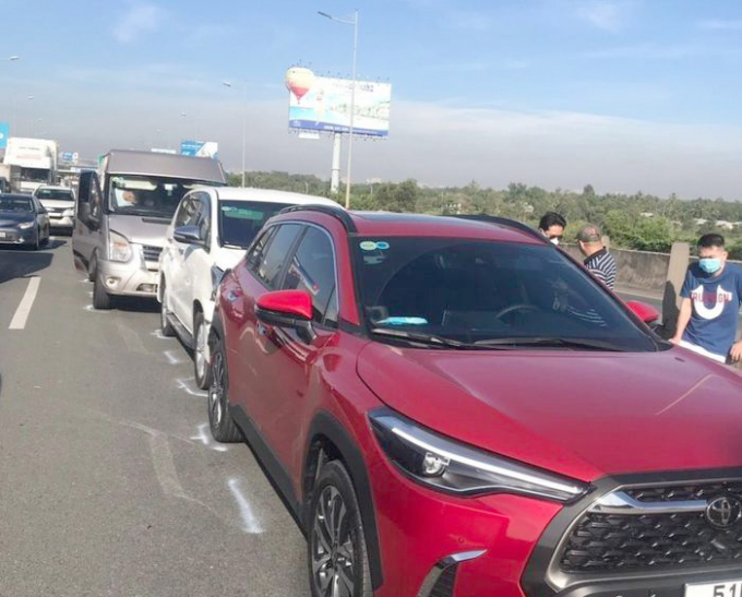 7a5e3f64aa2643781a37.