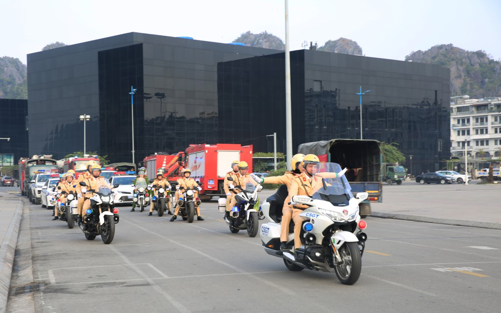 Quảng Ninh tổ chức lễ ra quân Năm An toàn giao thông 2025