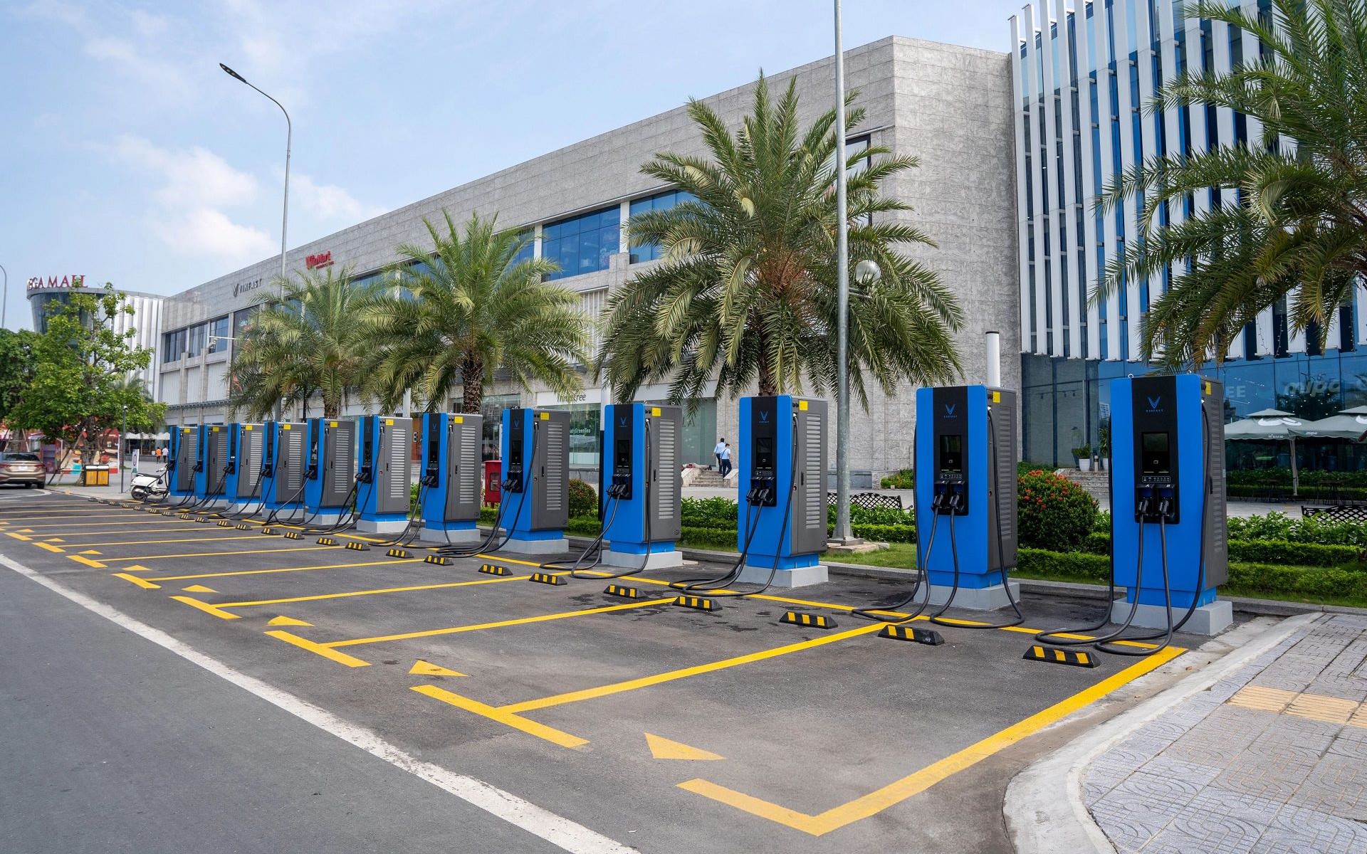 Hà Nội: Dự kiến các trạm sạc xe điện dọc vành đai 1