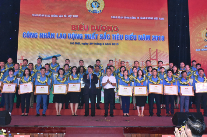 Công đoàn GTVT Việt Nam tôn vinh 150 công nhân lao động xuất sắc
