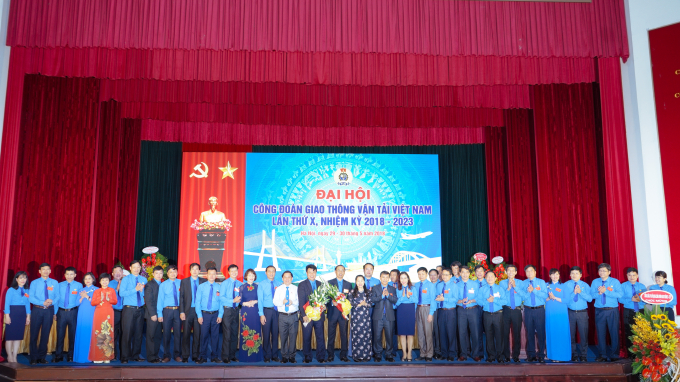 Ông Đỗ Nga Việt tái đắc cử Chủ tịch Công đoàn GTVT VN khóa X