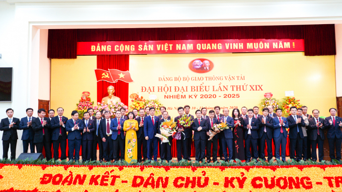 Bầu 34 Ủy viên BCH và 10 Ủy viên Thường vụ Đảng ủy Bộ GTVT